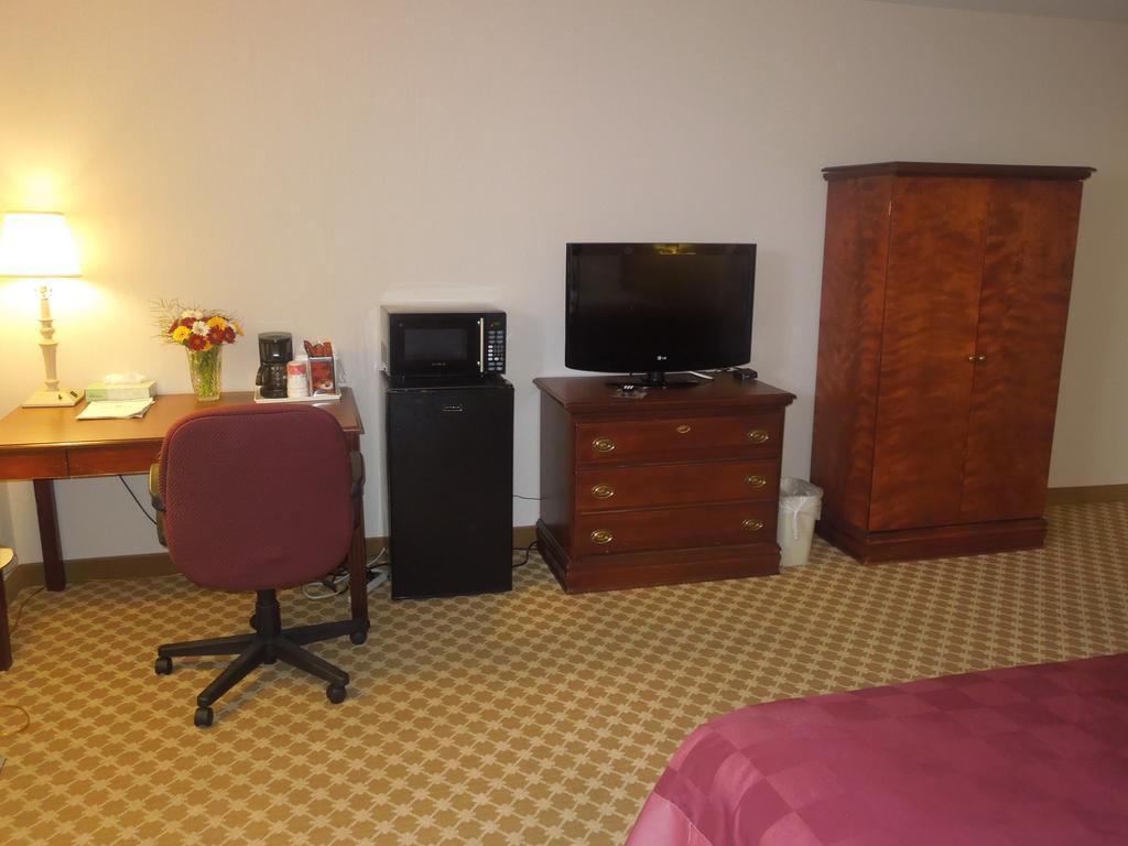 Pottsville Inn Room photo